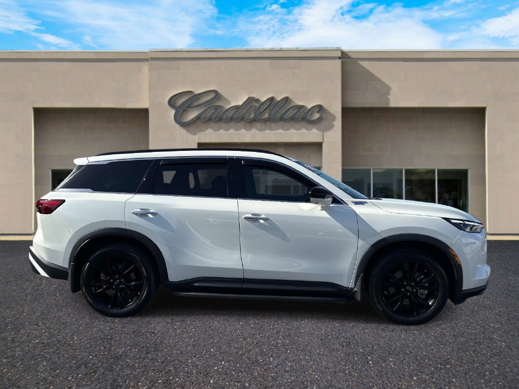 Used 2025 INFINITI QX60 Luxe w/ Black Edition AWD/4WD image 2