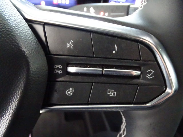 Certified 2025 Chevrolet Blazer EV LT AWD/4WD image 8