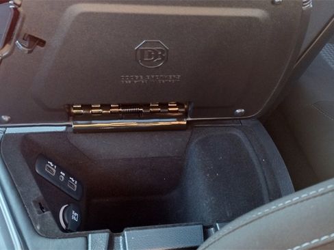 Used 2022 Dodge Challenger GT w/ Blacktop Package image 14