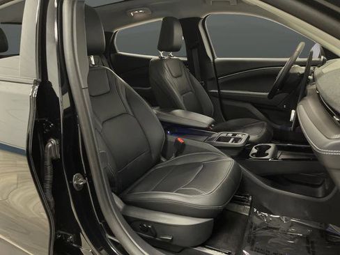 Used 2025 Ford Mustang Mach-E Premium w/ Interior Protection Package image 32