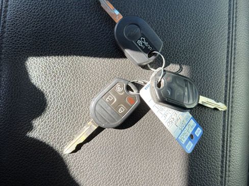 Used 2015 Ford F350 Lariat w/ Lariat Ultimate Package image 17