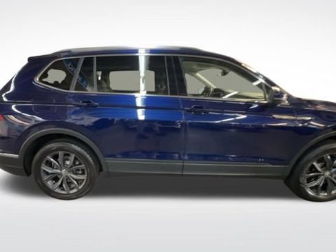 Used 2023 Volkswagen Tiguan SE FWD image 10