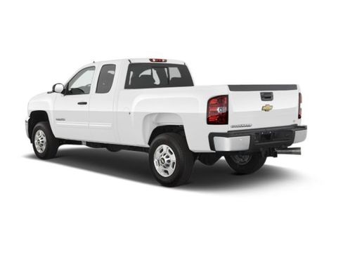 Used 2023 Chevrolet Silverado 2500 LT image 2