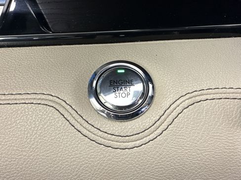 Used 2021 Lincoln Navigator Reserve image 22