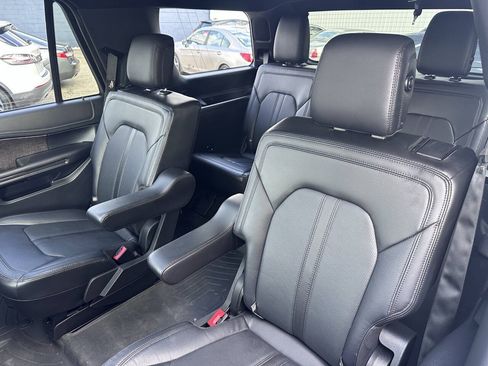 Used 2020 Ford Expedition Limited w/ Special Edition Package AWD/4WD image 14