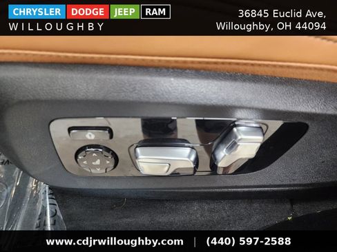 Used 2026 BMW X5 xDrive50e w/ Climate Comfort Package AWD/4WD image 16