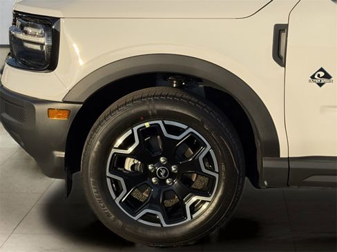 New 2025 Ford Bronco Sport Outer Banks image 35