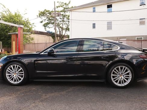 Used 2018 Porsche Panamera 4 AWD/4WD image 6