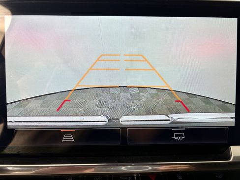 Used 2024 GMC Sierra 1500 Elevation w/ X31 Off-Road Package image 20