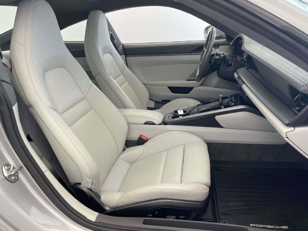 Certified 2024 Porsche 911 Carrera RWD image 20