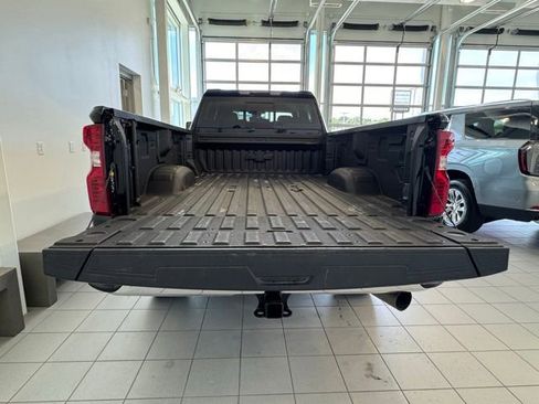 Used 2024 Chevrolet Silverado 3500 LT w/ Convenience Package AWD/4WD image 35