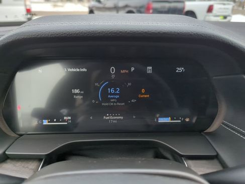 New 2026 Jeep Grand Cherokee Altitude AWD/4WD image 30