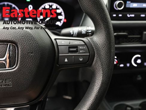 Used 2024 Honda HR-V LX image 16