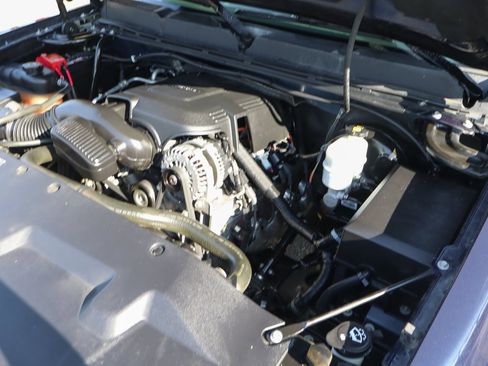 Used 2010 Chevrolet Silverado 1500 LT w/ Power Pack Plus image 12