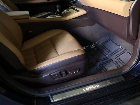 Used 2017 Lexus ES 350 w/ Luxury Package FWD image 33