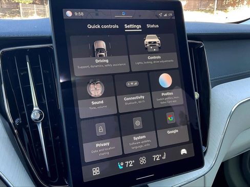 New 2026 Volvo XC60 T8 Ultra w/ Protection Package Premier image 22