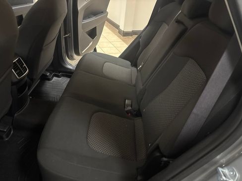 Used 2023 Kia Sportage LX AWD/4WD image 22