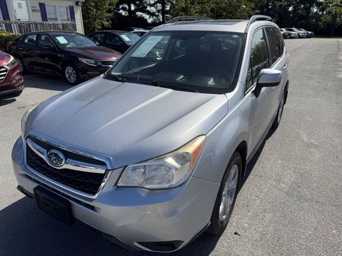 Used 2015 Subaru Forester 2.5i Premium w/ All-Weather Package AWD/4WD image 3