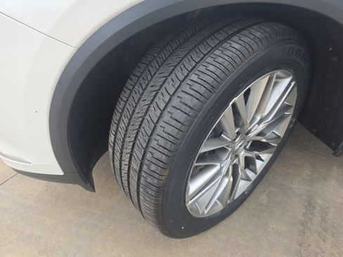 Used 2023 Acura MDX SH-AWD w/ Advance Package image 30