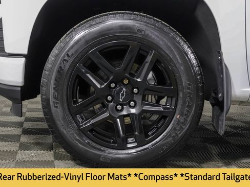 Used 2021 Chevrolet Silverado 1500 Custom w/ Rally Edition AWD/4WD image 23