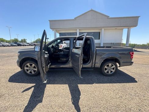 Used 2018 Ford F150 XLT w/ Equipment Group 302A Luxury AWD/4WD image 4