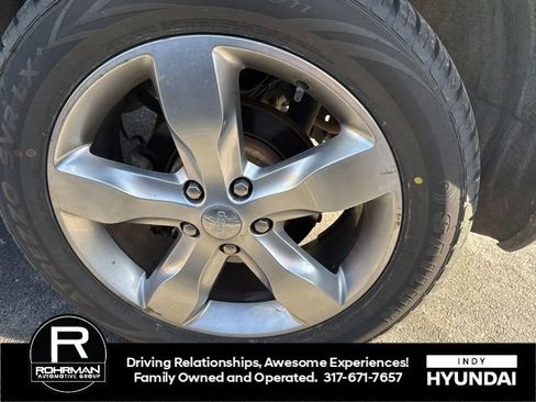 Used 2011 Jeep Grand Cherokee Limited w/ Luxury Group II image 10