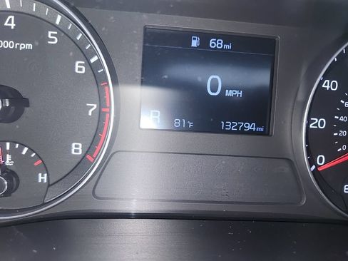 Used 2021 Kia Forte GT-Line w/ GT-Line Premium Package FWD image 12