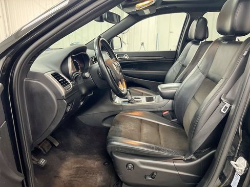 Used 2019 Jeep Grand Cherokee Altitude AWD/4WD image 20