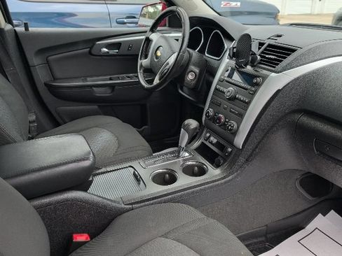 Used 2012 Chevrolet Traverse LT w/ All-Star Edition FWD image 6