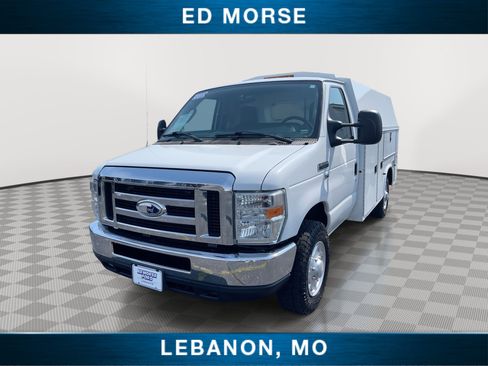 Used 2016 Ford E-350 and Econoline 350 Super Duty w/ Power Windows & Locks Group RWD image 1