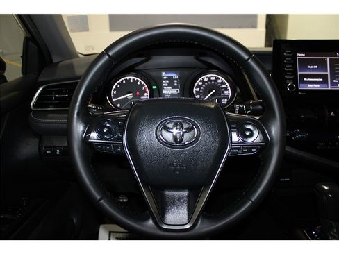 Used 2023 Toyota Camry SE image 26
