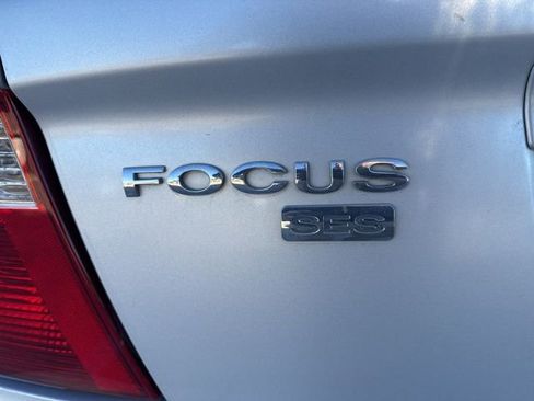 Used 2006 Ford Focus ZX4 Sedan image 13