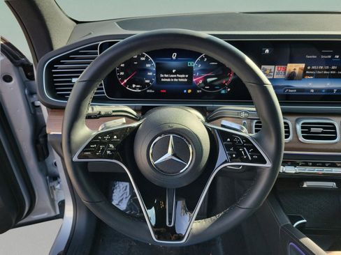 Certified 2026 Mercedes-Benz GLE 450 4MATIC image 30