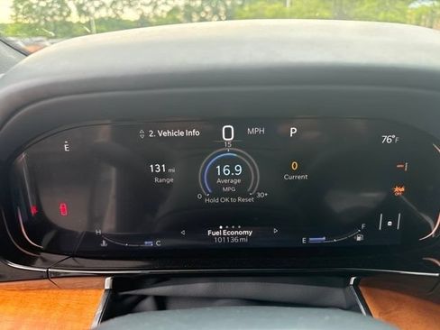 Used 2022 Jeep Grand Wagoneer Series III AWD/4WD image 15