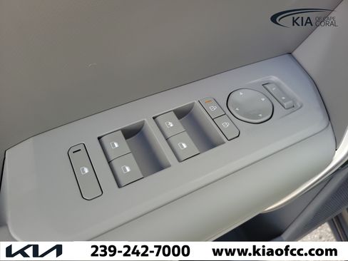 New 2027 Kia Seltos S FWD image 20