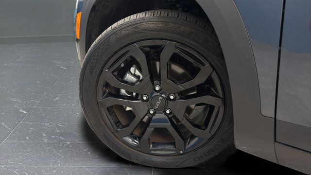 Used 2025 Kia Seltos X-Line AWD/4WD image 34