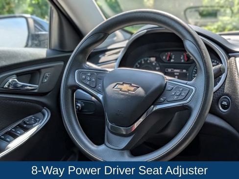 Used 2023 Chevrolet Malibu LT FWD image 14