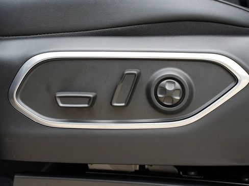 New 2026 Jeep Grand Wagoneer L Limited AWD/4WD image 14