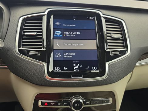Used 2017 Volvo XC90 T6 Momentum w/ Vision Package AWD/4WD image 21