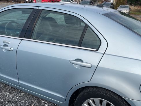 Used 2010 Mercury Milan Hybrid image 10