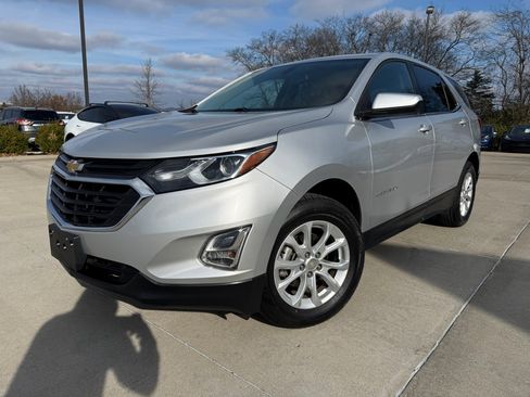 Used 2019 Chevrolet Equinox LT image 1