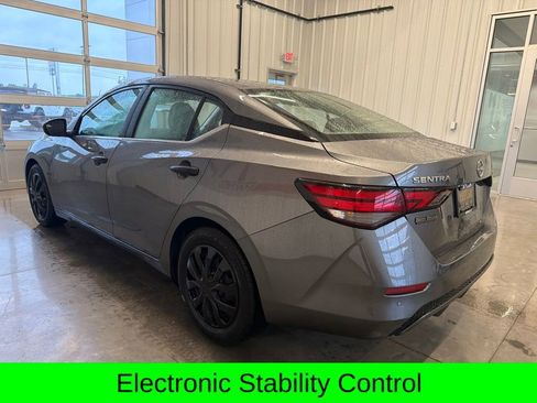 Used 2024 Nissan Sentra S FWD image 5