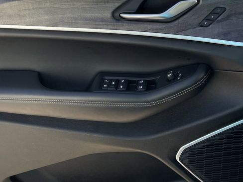 Used 2022 Jeep Grand Cherokee Limited 4xe w/ Luxury Tech Group II image 20