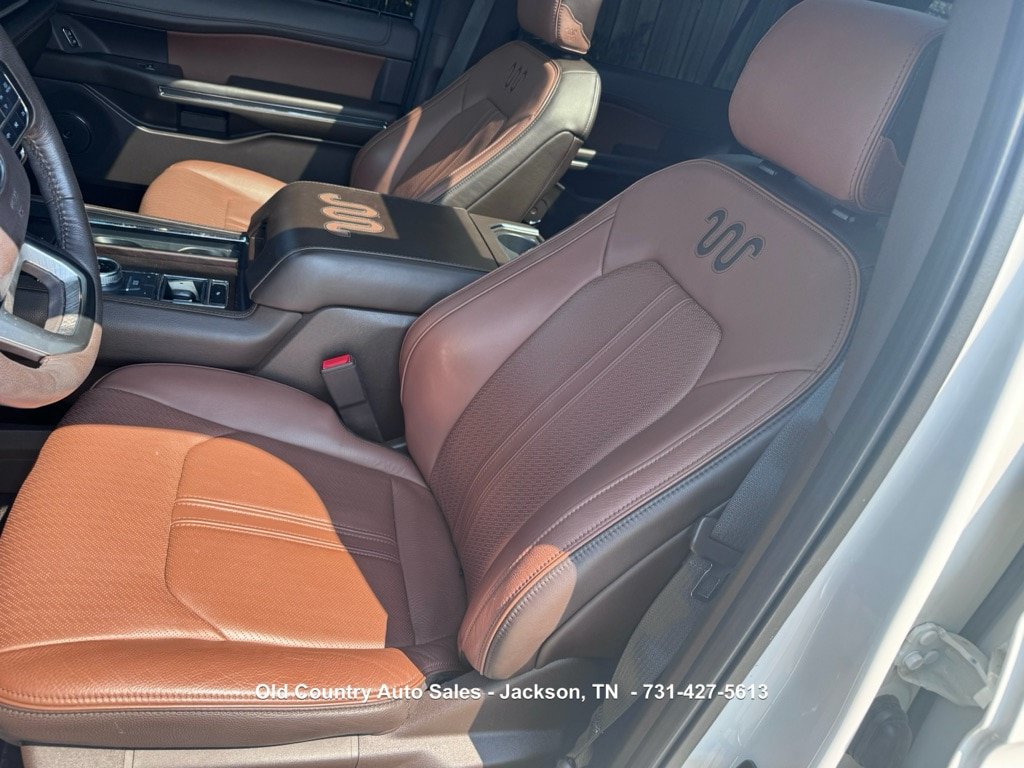 Used 2023 Ford Expedition Max King Ranch RWD image 19