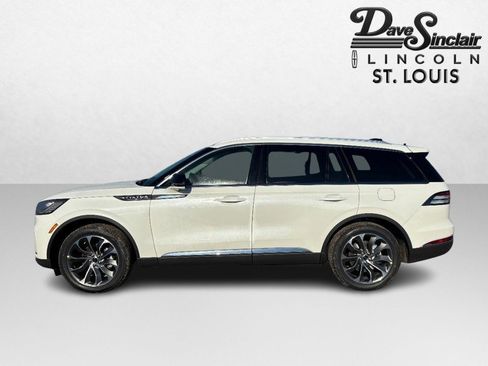 New 2026 Lincoln Aviator AWD image 8