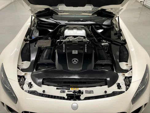 Used 2018 Mercedes-Benz AMG GT R image 35