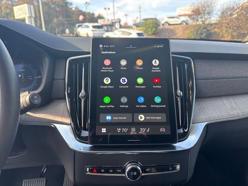 Certified 2025 Volvo XC90 T8 Ultra w/ Protection Package Premier image 22