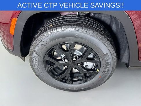 New 2025 Jeep Grand Cherokee L Altitude image 32