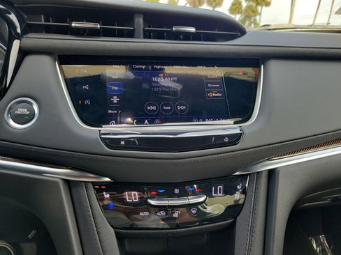 Used 2023 Cadillac XT5 Premium Luxury w/ Platinum Package image 20