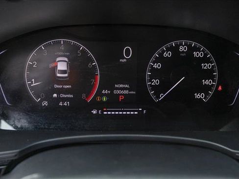 Used 2025 Honda Civic Sport image 15